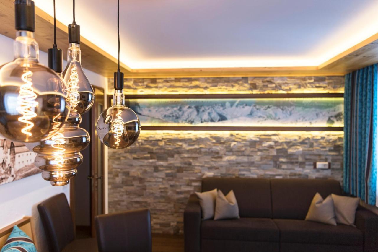 Hotel Garni Mirabell Ischgl Kültér fotó