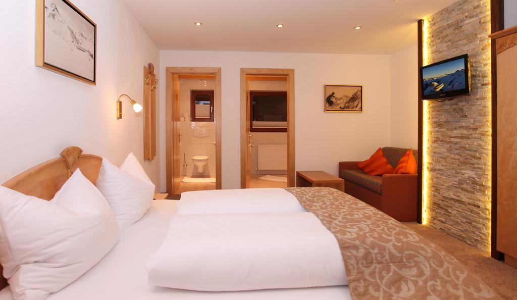 Hotel Garni Mirabell Ischgl Kültér fotó