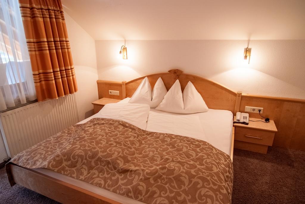 Hotel Garni Mirabell Ischgl Kültér fotó